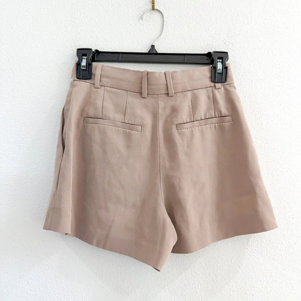 Aritzia Babaton Pleated Mini Shorts 3